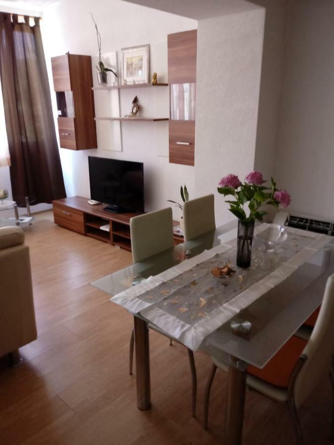 Apartments Centar - Mirjana Makarska Luaran gambar